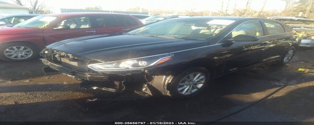 5NPE24AF0KH753964 2019 HYUNDAI SONATA photo no. 2