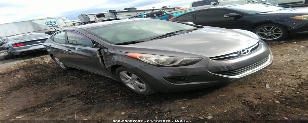 5NPDH4AE8DH374571 2013 HYUNDAI ELANTRA photo no. 1