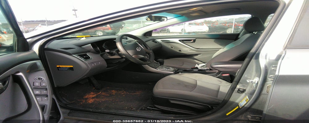 5NPDH4AE8DH374571 2013 HYUNDAI ELANTRA photo no. 5