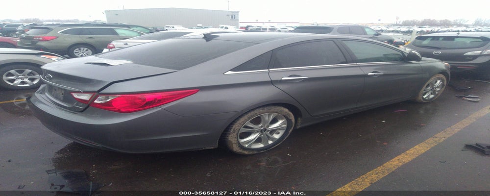 5NPEC4AC2DH791251 2013 HYUNDAI SONATA photo no. 4