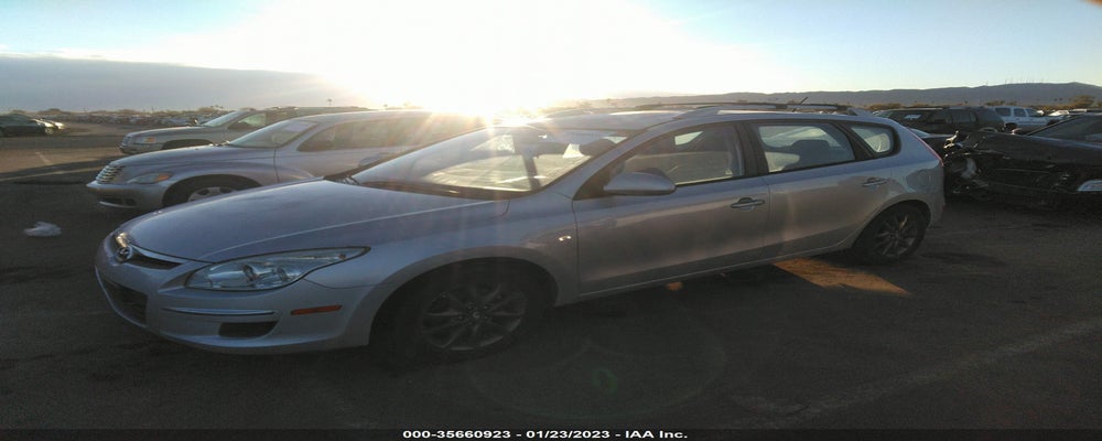 KMHDC8AE0CU138700 2012 HYUNDAI ELANTRA TOURING photo no. 2
