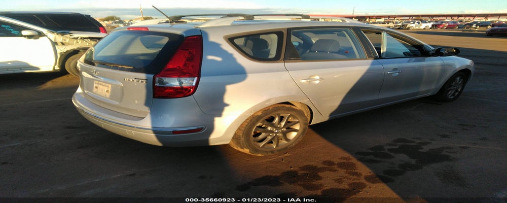 KMHDC8AE0CU138700 2012 HYUNDAI ELANTRA TOURING photo no. 4