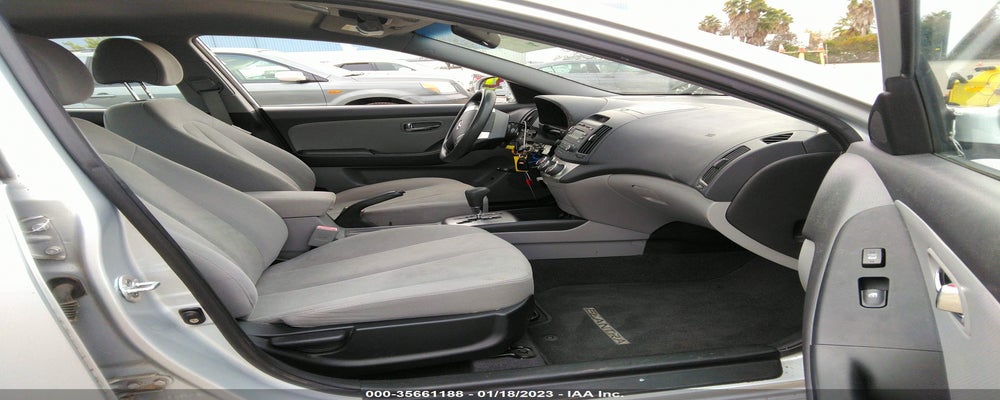 KMHDU4AD0AU037781 2010 HYUNDAI ELANTRA photo no. 5