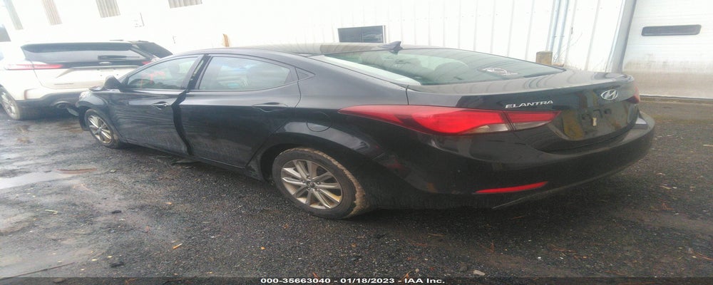 5NPDH4AE4FH583082 2015 HYUNDAI ELANTRA photo no. 3
