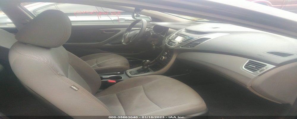 5NPDH4AE4FH583082 2015 HYUNDAI ELANTRA photo no. 5
