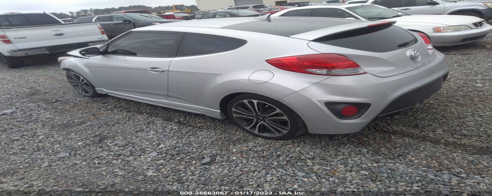 KMHTC6AE1GU273058 2016 HYUNDAI VELOSTER photo no. 3