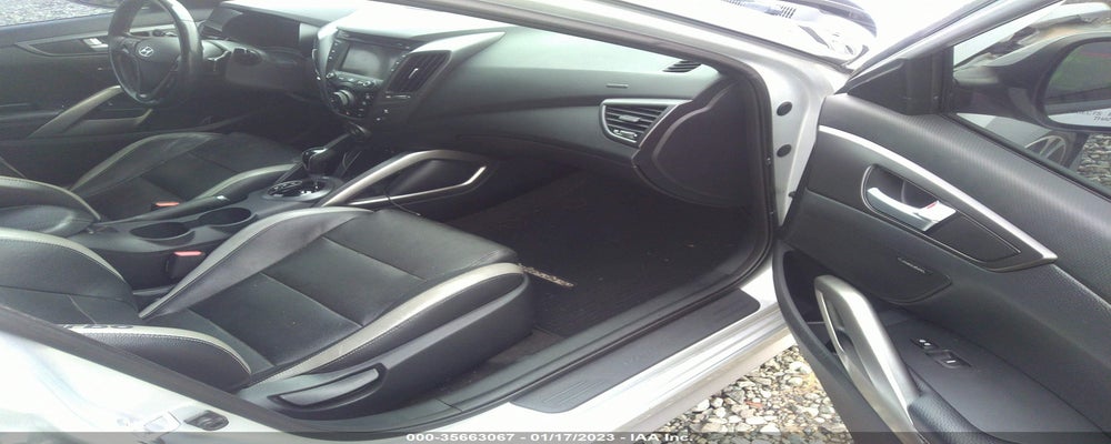 KMHTC6AE1GU273058 2016 HYUNDAI VELOSTER photo no. 5