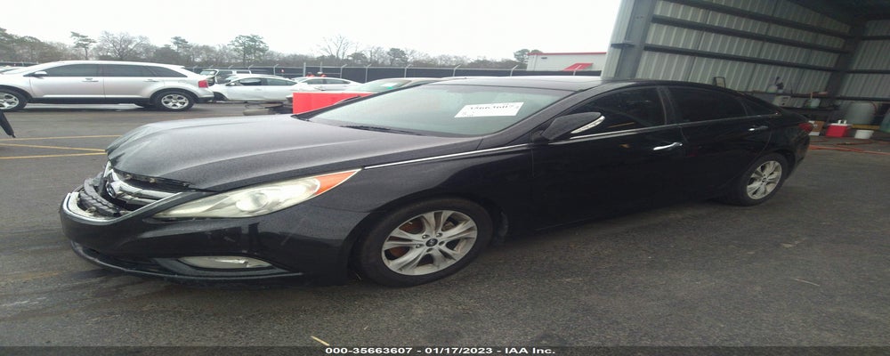 5NPEC4AC9BH039978 2011 HYUNDAI SONATA photo no. 2