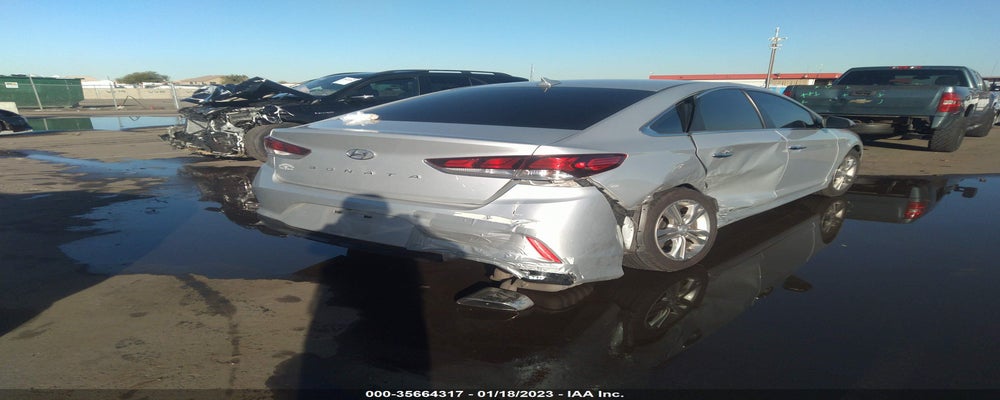 5NPE34AF2KH770231 2019 HYUNDAI SONATA photo no. 4