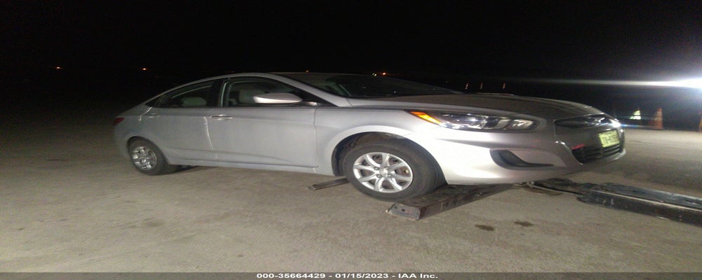 KMHCT4AEXDU535188 2013 HYUNDAI ACCENT photo no. 4