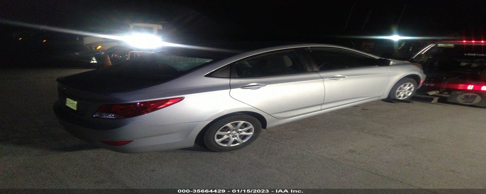 KMHCT4AEXDU535188 2013 HYUNDAI ACCENT photo no. 4
