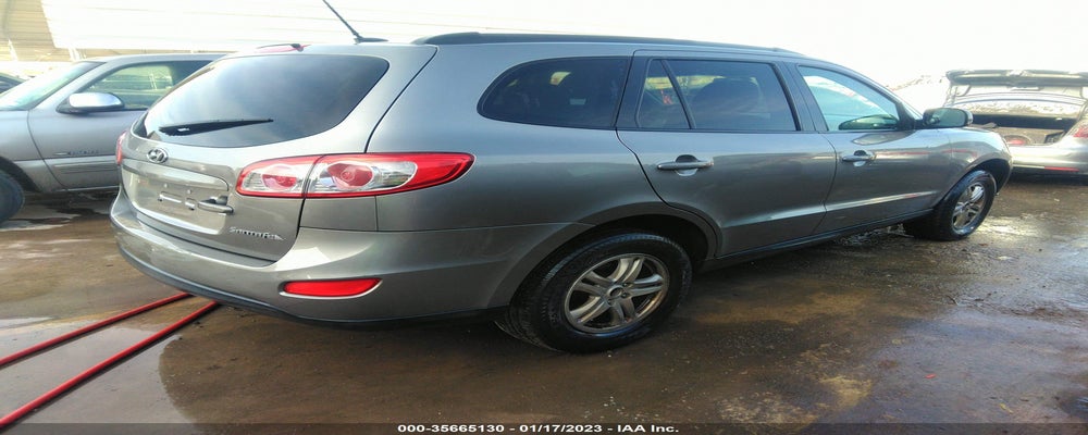 5XYZG3AB9BG031099 2011 HYUNDAI SANTA FE photo no. 4