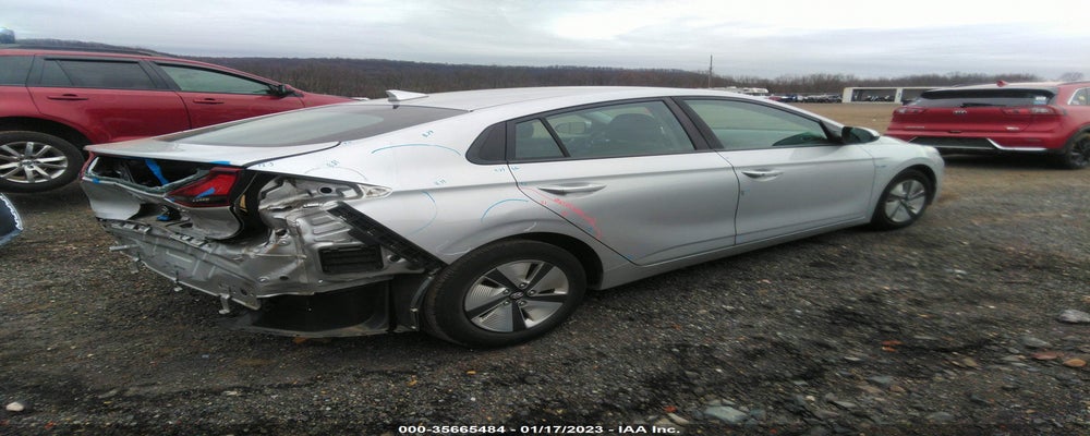 KMHC65LC9KU125021 2019 HYUNDAI IONIQ HYBRID photo no. 4