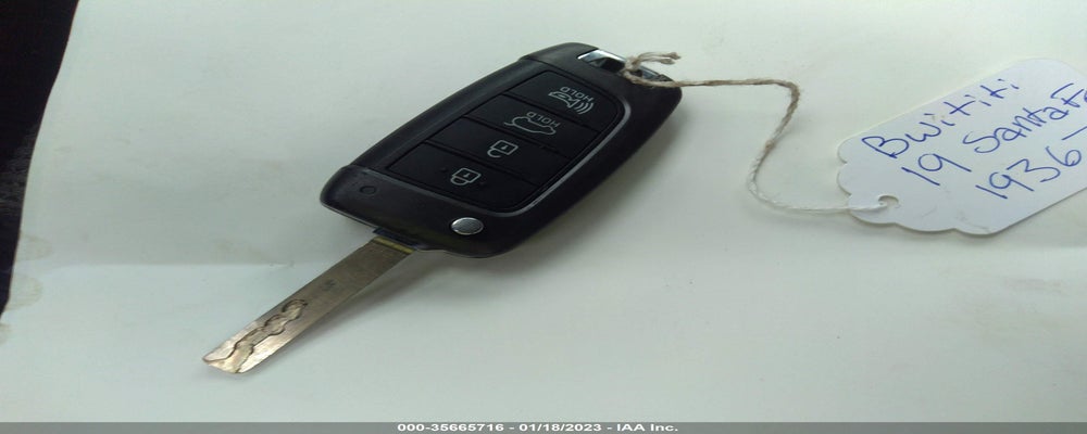5NMS23AD4KH106718 2019 HYUNDAI SANTA FE photo no. 11