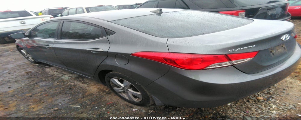 5NPDH4AE4DH324749 2013 HYUNDAI ELANTRA photo no. 3