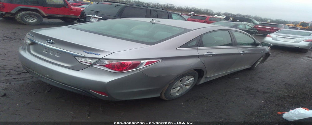KMHEC4A4XDA075953 2013 HYUNDAI SONATA HYBRID photo no. 4