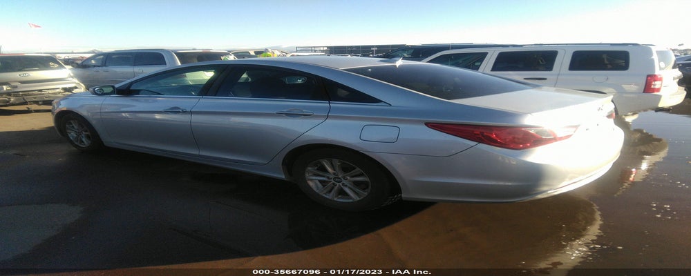 5NPEB4AC1DH664381 2013 HYUNDAI SONATA photo no. 3