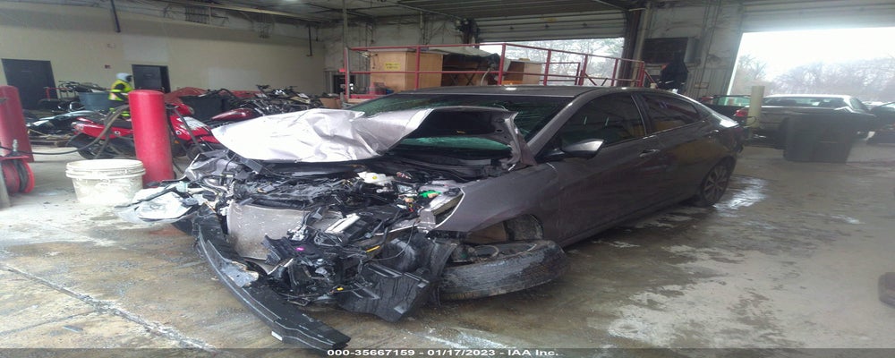 KMHCT4AE7HU364969 2017 HYUNDAI ACCENT photo no. 2