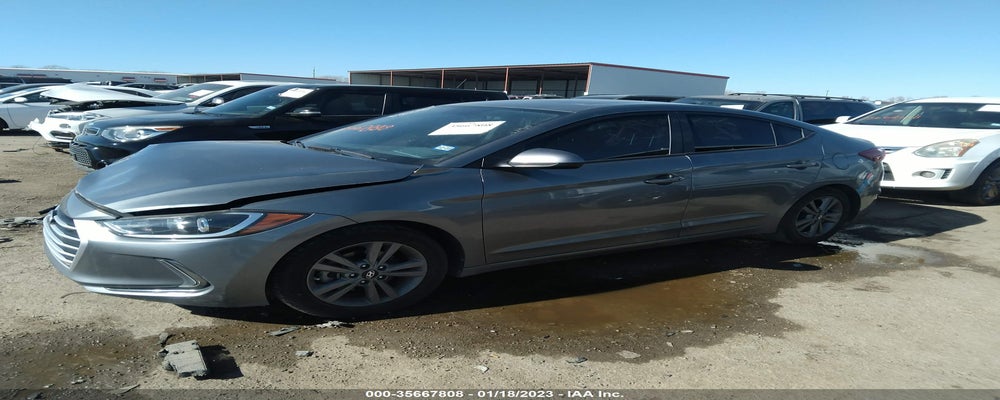 KMHD84LFXHU245602 2017 HYUNDAI ELANTRA photo no. 2