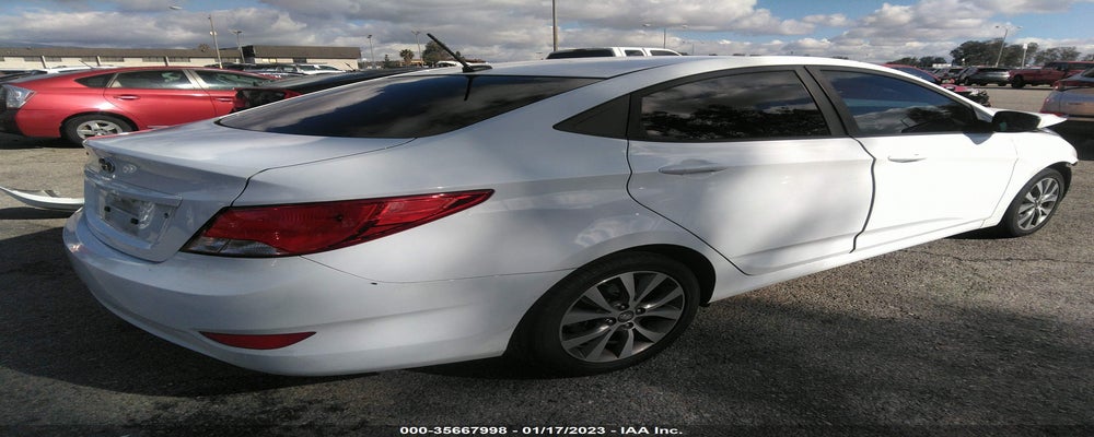 KMHCT4AE1HU250188 2017 HYUNDAI ACCENT photo no. 4