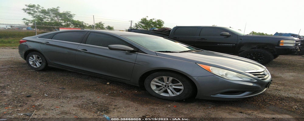 5NPEB4AC6DH624734 2013 HYUNDAI SONATA photo no. 1