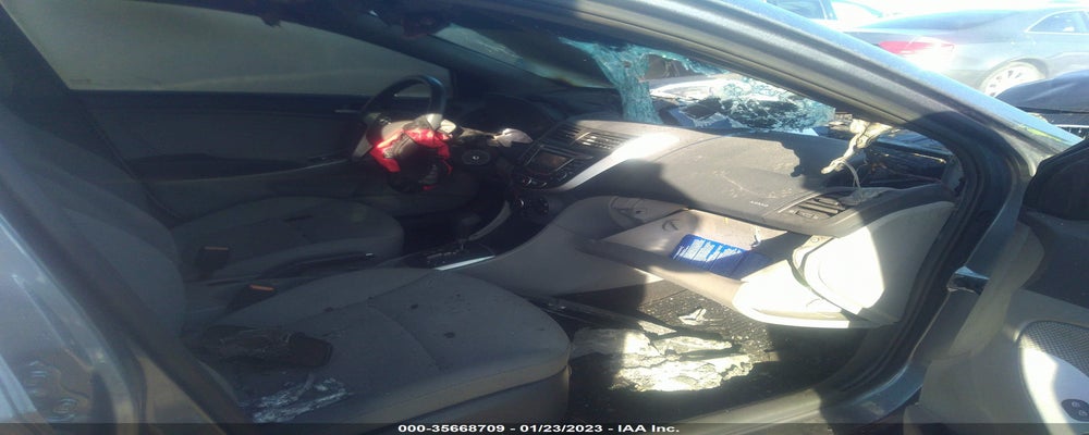 KMHCT4AEXDU560494 2013 HYUNDAI ACCENT photo no. 5