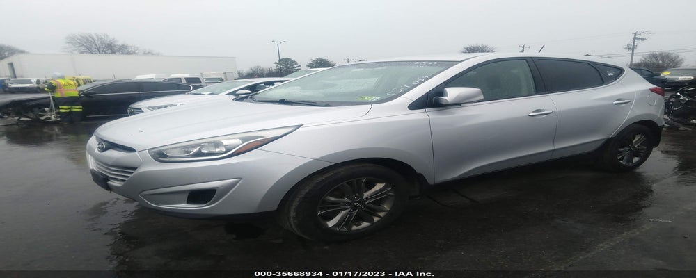 KM8JTCAF2FU024054 2015 HYUNDAI TUCSON photo no. 2
