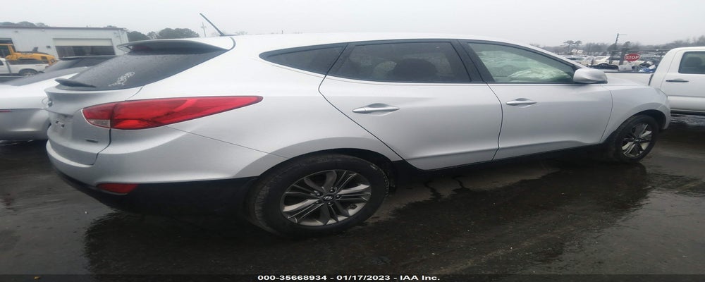 KM8JTCAF2FU024054 2015 HYUNDAI TUCSON photo no. 4