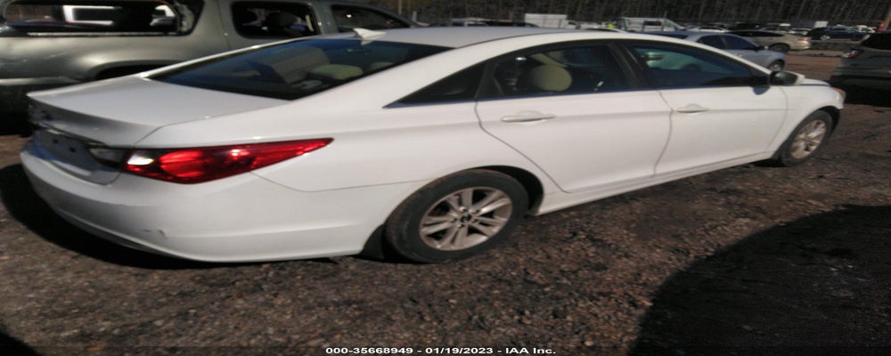 5NPEB4AC1CH439747 2012 HYUNDAI SONATA photo no. 4