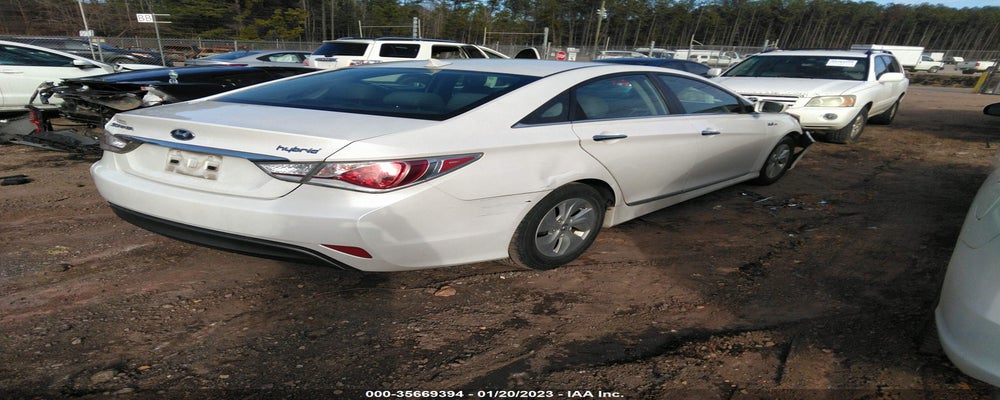 KMHEC4A45DA086813 2013 HYUNDAI SONATA HYBRID photo no. 4
