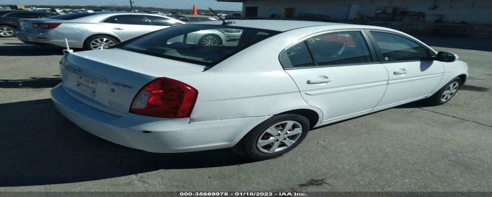 KMHCN4AC6BU620308 2011 HYUNDAI ACCENT photo no. 4