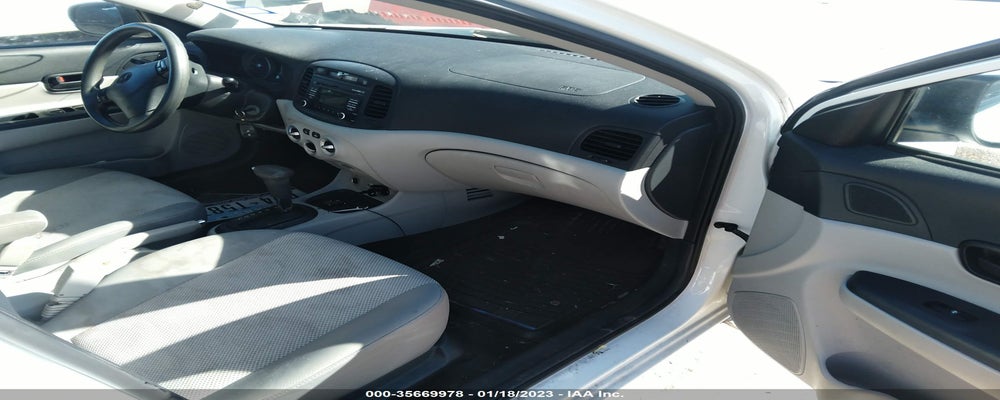 KMHCN4AC6BU620308 2011 HYUNDAI ACCENT photo no. 5