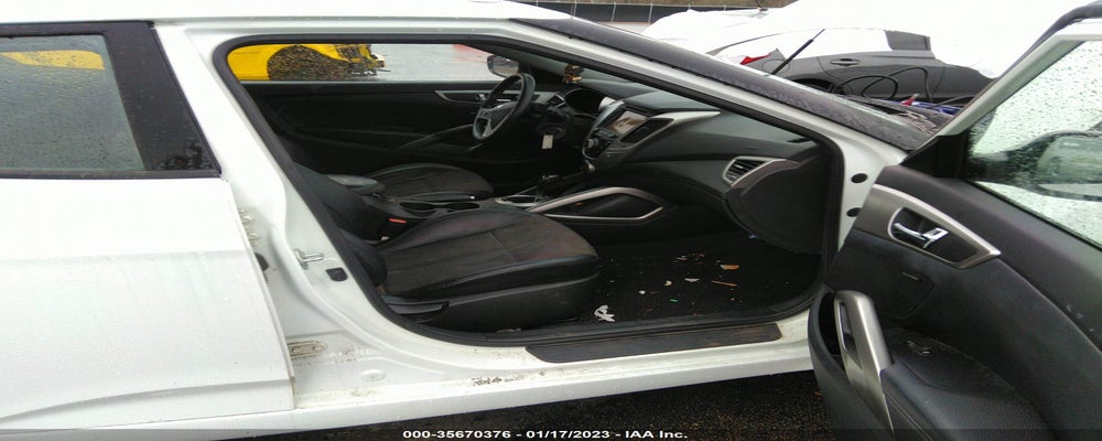 KMHTC6ADXDU156128 2013 HYUNDAI VELOSTER photo no. 5