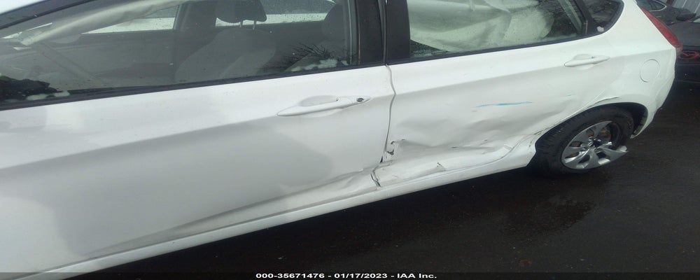 KMHCT5AE5HU336996 2017 HYUNDAI ACCENT photo no. 6