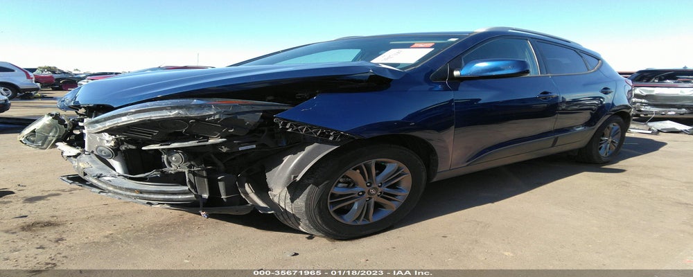 KM8JU3AG0FU969090 2015 HYUNDAI TUCSON photo no. 2