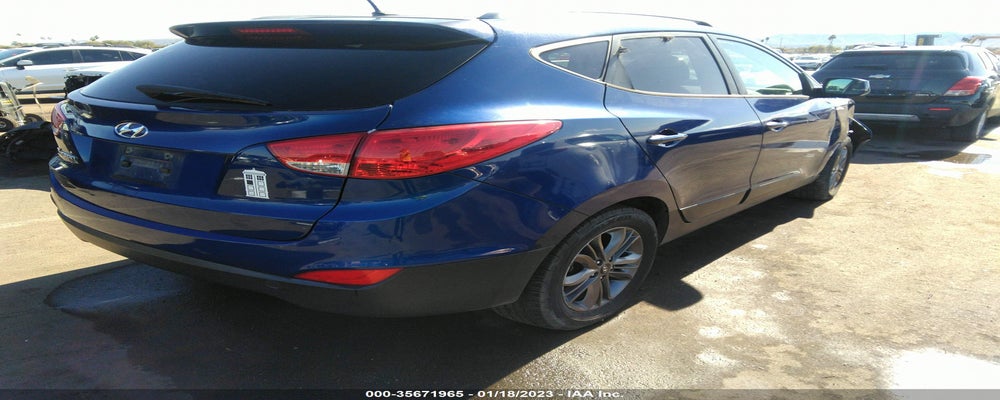 KM8JU3AG0FU969090 2015 HYUNDAI TUCSON photo no. 4