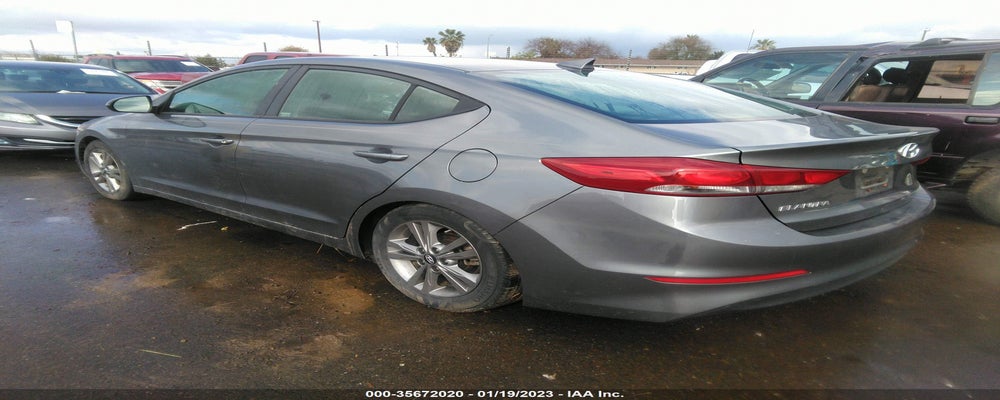 5NPD84LF3JH394146 2018 HYUNDAI ELANTRA photo no. 3