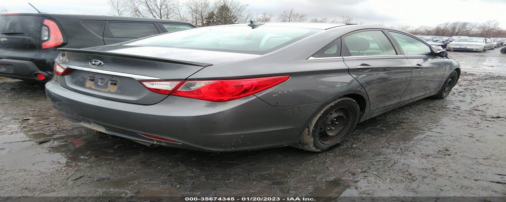 5NPEB4AC6DH641078 2013 HYUNDAI SONATA photo no. 4