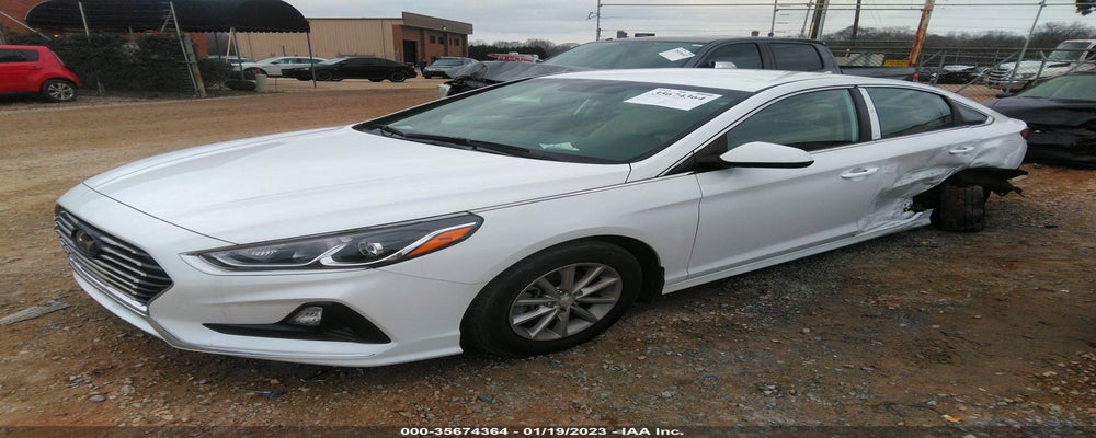 5NPE24AF1KH810365 2019 HYUNDAI SONATA photo no. 2