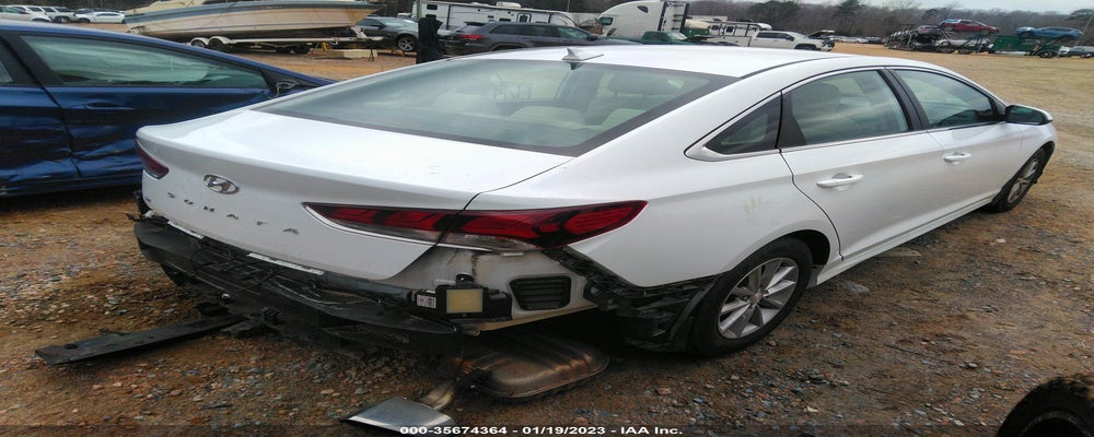 5NPE24AF1KH810365 2019 HYUNDAI SONATA photo no. 4