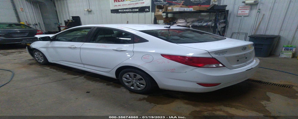 KMHCT4AE4HU193355 2017 HYUNDAI ACCENT photo no. 3