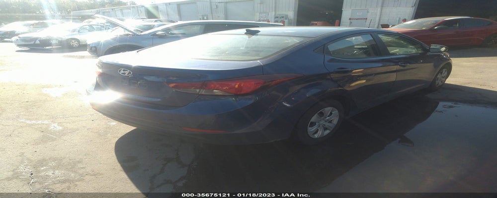 5NPDH4AE8GH773601 2016 HYUNDAI ELANTRA photo no. 4
