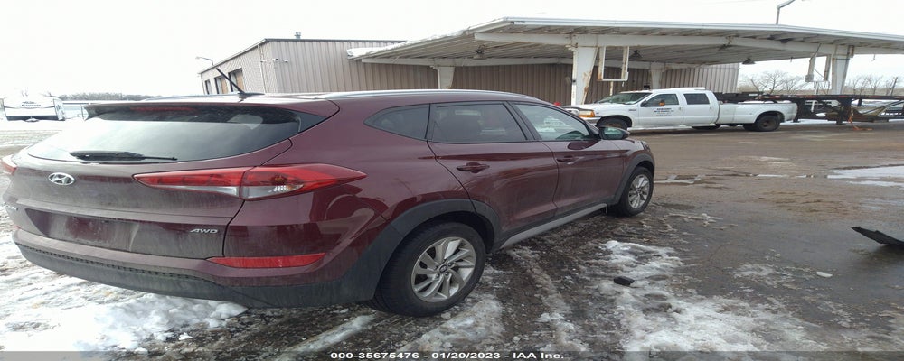KM8J3CA44HU468425 2017 HYUNDAI TUCSON photo no. 4