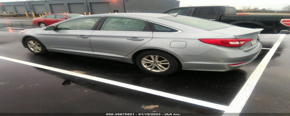 5NPE24AF1FH064182 2015 HYUNDAI SONATA photo no. 3