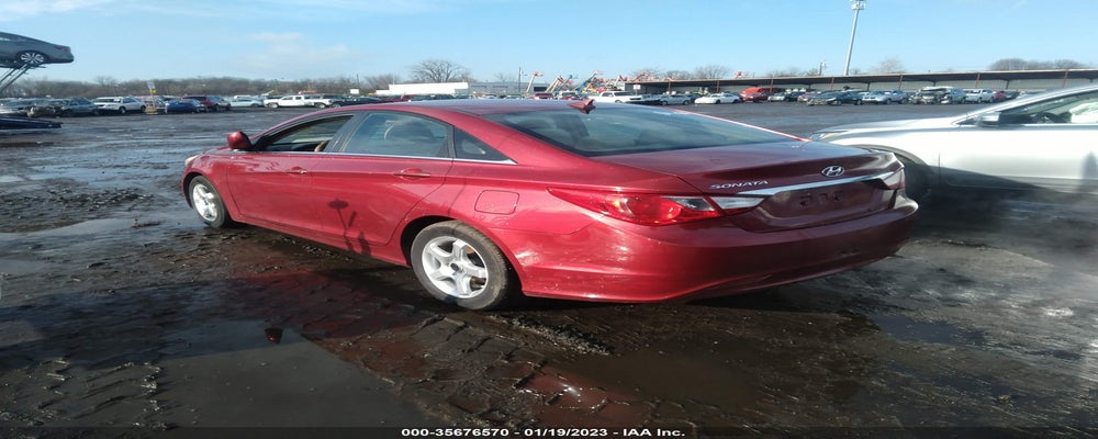 5NPEB4AC8BH078757 2011 HYUNDAI SONATA photo no. 3