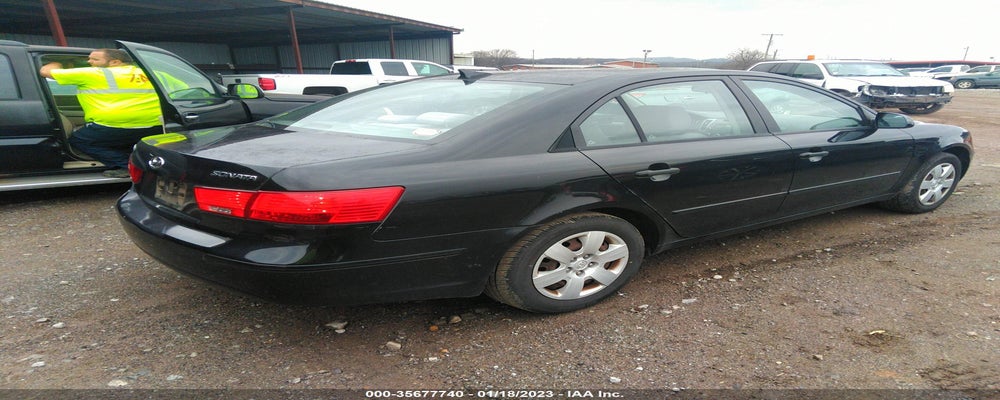 5NPET4AC9AH634523 2010 HYUNDAI SONATA photo no. 4