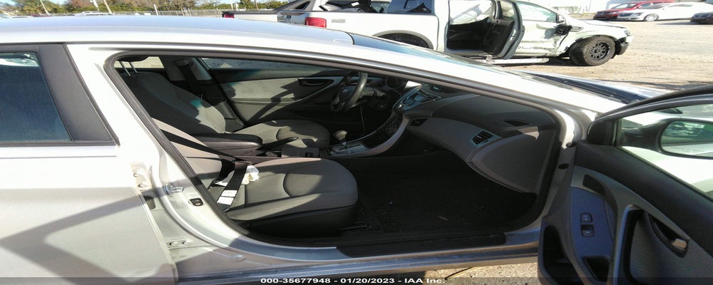 KMHDH4AE5DU613009 2013 HYUNDAI ELANTRA photo no. 5