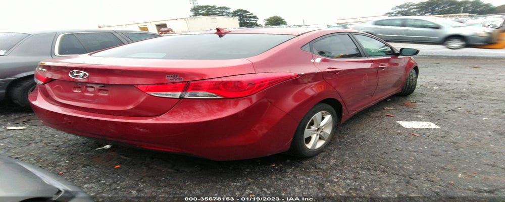 5NPDH4AE9DH318476 2013 HYUNDAI ELANTRA photo no. 4