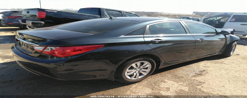 5NPEB4AC1DH608246 2013 HYUNDAI SONATA photo no. 4