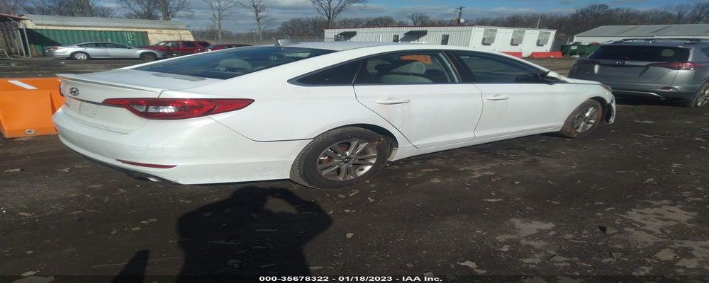 5NPE24AF9FH118912 2015 HYUNDAI SONATA photo no. 4